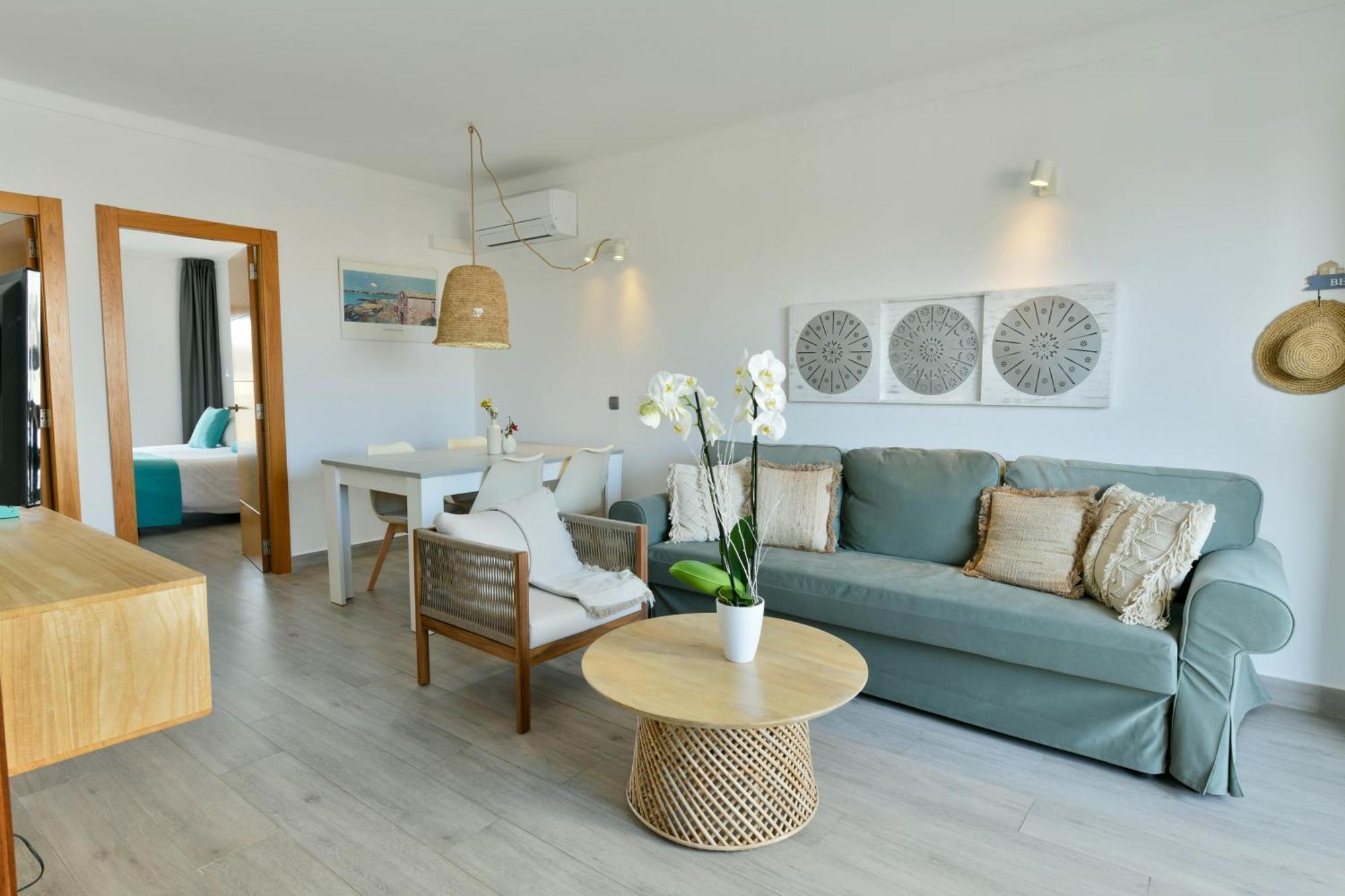 Apartamentos Estanques Colonia de Sant Jordi Exteriör bild
