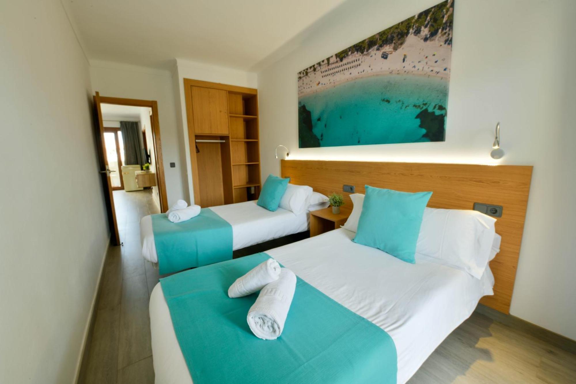 Apartamentos Estanques Colonia de Sant Jordi Exteriör bild