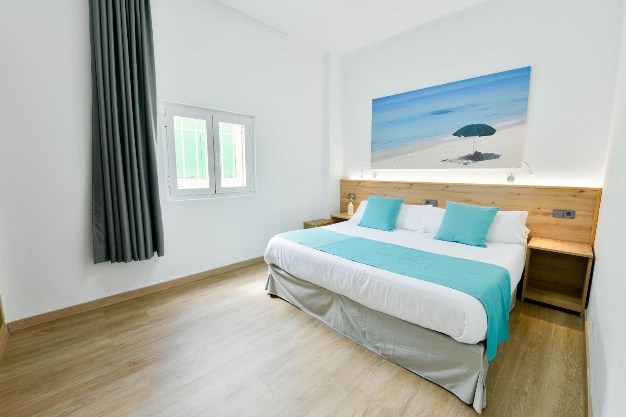 Apartamentos Estanques Colonia de Sant Jordi Exteriör bild