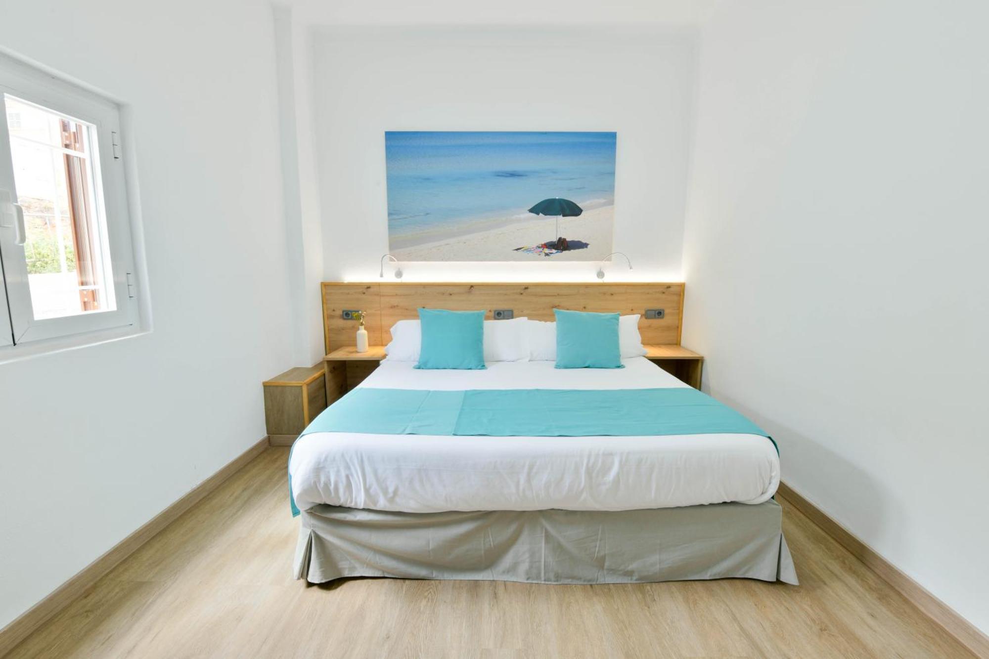Apartamentos Estanques Colonia de Sant Jordi Exteriör bild